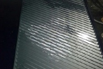 Li kì chuyện Xbox One chảy... dịch trắng