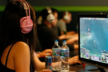 Bình chọn MOBA 2014: DOTA 2 đứng nhất, HotS trông đợi lớn