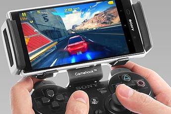 Dùng tay cầm chơi game "xịn" cho điện thoại cực tiện nghi