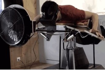 Biến thành... chim theo phong cách game thủ