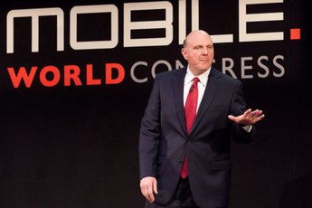 Các hãng sản xuất điện thoại đã "phô diễn" gì tại MWC 2011?