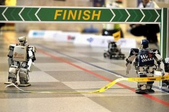 Robot chạy marathon nhanh nhất thế giới