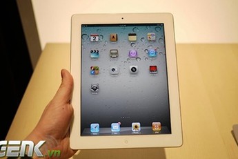 Cùng GenK.vn nhìn lại toàn cảnh sự kiện công bố iPad 2 vừa qua