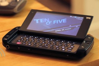 Đánh giá Sidekick 4G: Vang bóng một thời