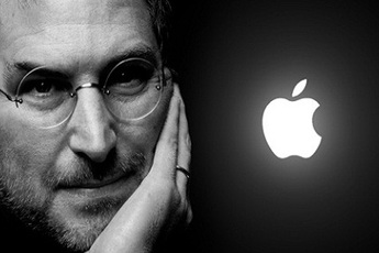 Người dùng Việt tìm kiếm về Steve Jobs nhiều hơn cả iPhone 4S