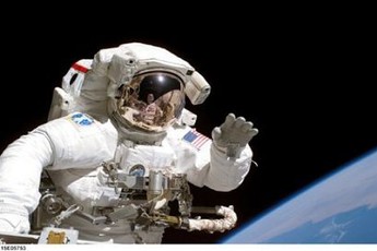 Cuộc sống của phi hành gia trên vũ trụ: Ăn uống và sinh hoạt 