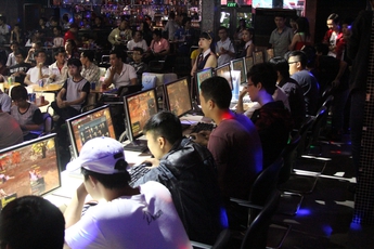 Game thủ tranh tài quyết liệt trong offline hai miền của Chiến Binh Định Mệnh