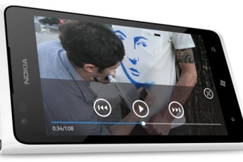 Samsung sắp truất ngôi "ông vua di động" Nokia