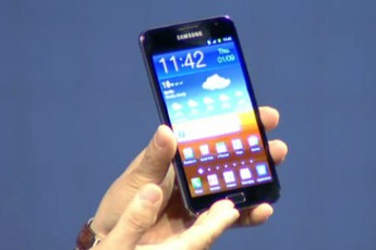 Cảm nhận: Máy tính bảng kiêm điện thoại Samsung Galaxy Note tại IFA 2011