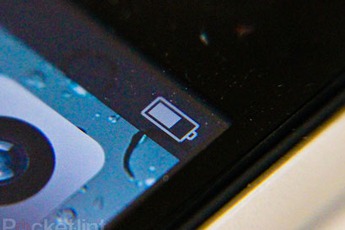 [Tin tổng hợp] iPhone 4S bị phàn nàn về pin và màn hình