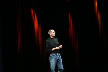 Steve Jobs từng muốn có mạng điện thoại riêng cho iPhone