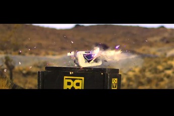 [Video] Máy chơi game vs thuốc nổ C4