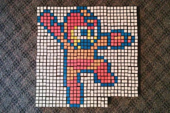 [Video] Xếp Mega Man từ 97 khối Rubik 