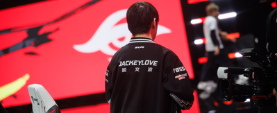 JackeyLove lập cột mốc sự nghiệp đáng xấu hổ sau trận thua TSW