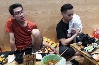 Nhìn ảnh Độ Mixi và Pewpew chụp chung, cộng đồng mạng cảm thán "Đúng là hai thế giới"