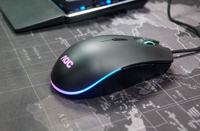 Review bộ đôi gaming gear song sát của AOC: Bàn phím cơ GK500 và chuột GM500