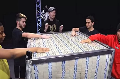 Treo thưởng 23 tỷ cho người tham gia thử thách, nam YouTuber gây sốc với luật chơi đơn giản "Giữ tiền lâu nhất là win"