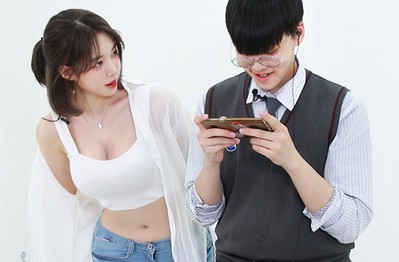 Đo độ tập trung của nam giới bằng cách chơi game khi bị gái xinh "mời gọi", YouTuber thu được kết quả bất ngờ