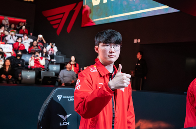 Đang yên đang lành, Faker lại bị réo tên vì một chuyện "họa vô đơn chí"