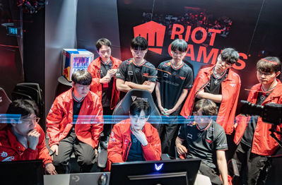 Khán giả lo sợ "kỷ niệm" từng khiến Faker khốn khổ sau tiết lộ của T1