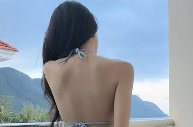 "Nóng" hơn cả thời tiết, Mai Dora khoe lưng trần hun mắt fan