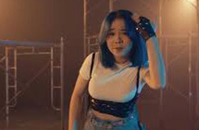 Kênh YouTube của cặp streamer Simmy, Sammy bị một phụ huynh liệt vào danh sách "đen"