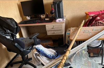 Gặp tai nạn ảnh hưởng tính mạng, dàn PC của nam game thủ vẫn sống sót một cách thần kỳ...