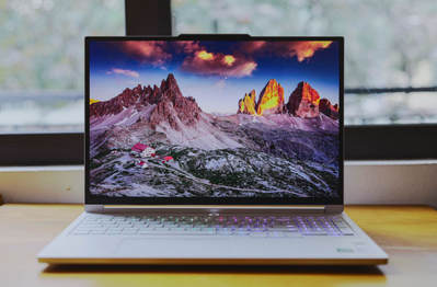 Lenovo Legion 7i Gen 10 - Laptop gaming không chỉ mạnh mà còn đẹp lung linh và rất thông minh