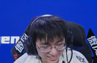 Vị tướng LMHT "con ghẻ" Riot bất ngờ xuất hiện tại LPL ở vai trò "độc lạ"