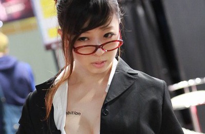 Cùng ngắm các showgirl xinh đẹp tại Tokyo Games Show 2015