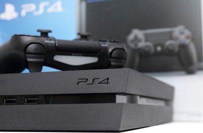 Hàng ngàn game thủ Việt bị lừa vì chiêu tặng PS4 miễn phí