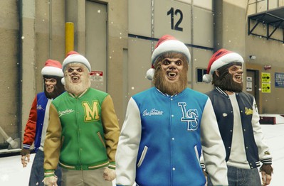 Hài hước GTA Online biến người chơi thành quái thú dịp Noel