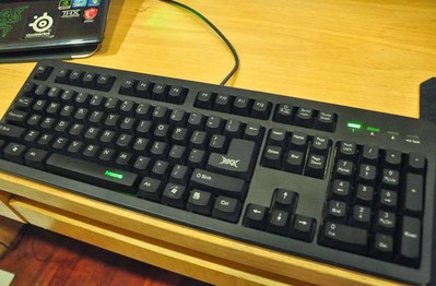 Có 1 triệu trong tay đừng nghĩ là vô dụng, hãy mua những món gaming gear này