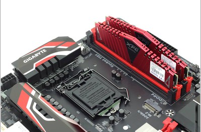 Đánh giá RAM ADATA XPG V1 - Lựa chọn tốt cho Game thủ và Ép xung