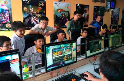 Chơi game hàng Net tại Việt Nam tốn bao nhiêu tiền?