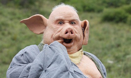 Chức Tịnh Đàn Sứ Giả của Bát Giới nghe thì oai chứ thực chất là chân gõ mõ, lau dọn bàn thờ, ăn... hoa quả thừa: Hậu quả của việc "mê gái"?