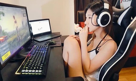 Những lý do bạn nên hẹn hò với một cô gái chơi game: Nghe vô lý nhưng lại rất thuyết phục!