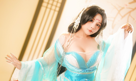 Cosplay bom tấn đình đám nhất 2023 của VNG khiến game thủ ‘bỏng mắt’ vì vùng ‘Q1’ gợi cảm