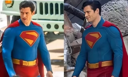 90 năm cãi nhau việc Superman mặc quần lót đỏ bên ngoài