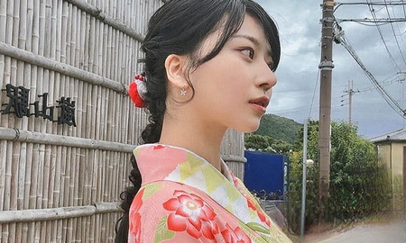 Cận cảnh nhan sắc “nữ pháp sư đẹp nhất Hàn Quốc” khiến dân tình xôn xao