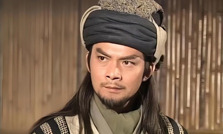 Nghịch lý Kim Dung: Tại sao Quách Tĩnh lấy 1 địch 100 dễ như chơi, còn "Chiến thần" Tiêu Phong lại bất lực?