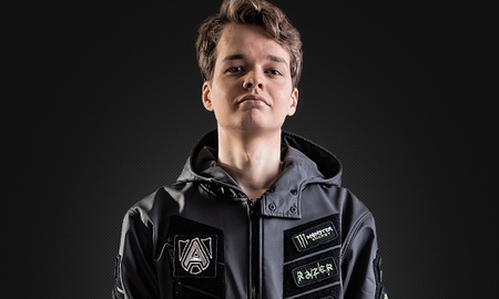 Liên Minh Huyền Thoại: Thần gác rừng Shook của team Alliance