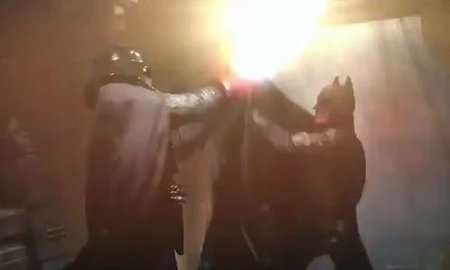 Khi Người Dơi đối đầu với trùm Hắc Ám