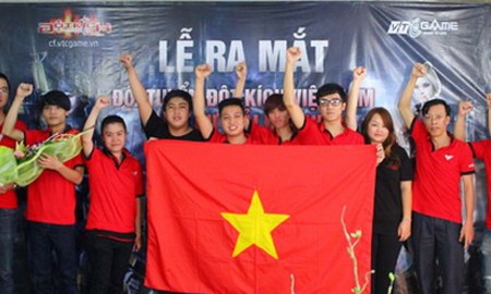 Đột Kích Việt bất ngờ sống lại không khí World Cyber Games