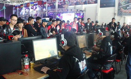 Bài học đắt giá của Đột Kích Việt tại WCA 2014