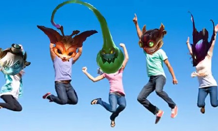 Liên Minh Huyền Thoại: Phi đội "nhào lộn" cực bá đạo