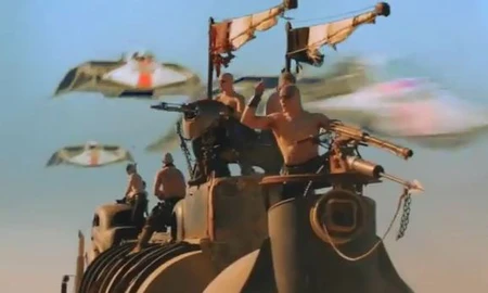 Sẽ ra sao nếu phim hành động Mad Max được làm theo kiểu Star Wars?