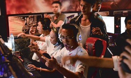 5 game thủ Đột Kích "ôm" 200 triệu về nhà