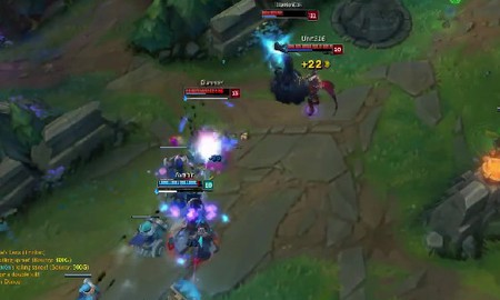 Liên Minh Huyền Thoại: Pha outplay cân 3 hoàn hảo của Thresh