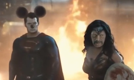 Cười vỡ bụng với trailer chế Batman V Superman với kĩ xảo như thật